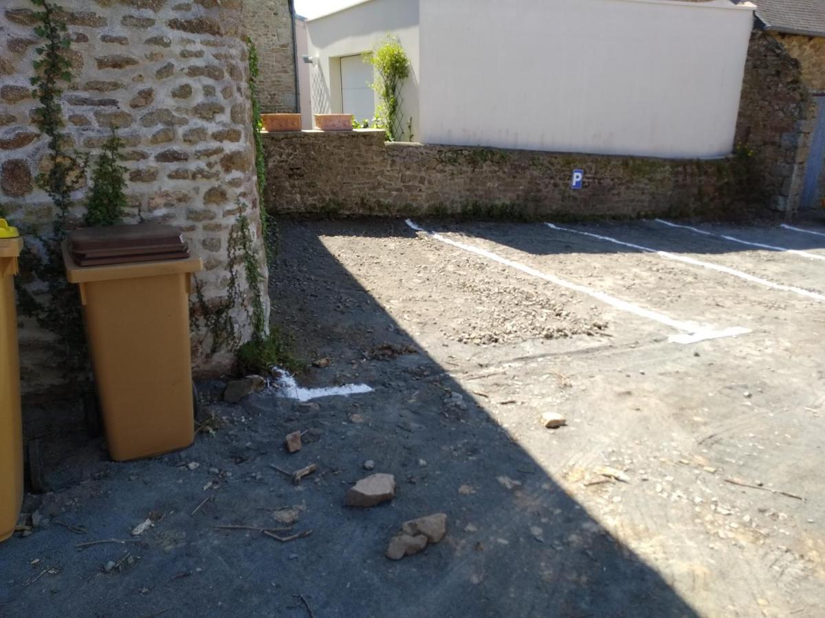 Do Mi Si La Do Re Gite Partage Saint-Carreuc Exteriér fotografie